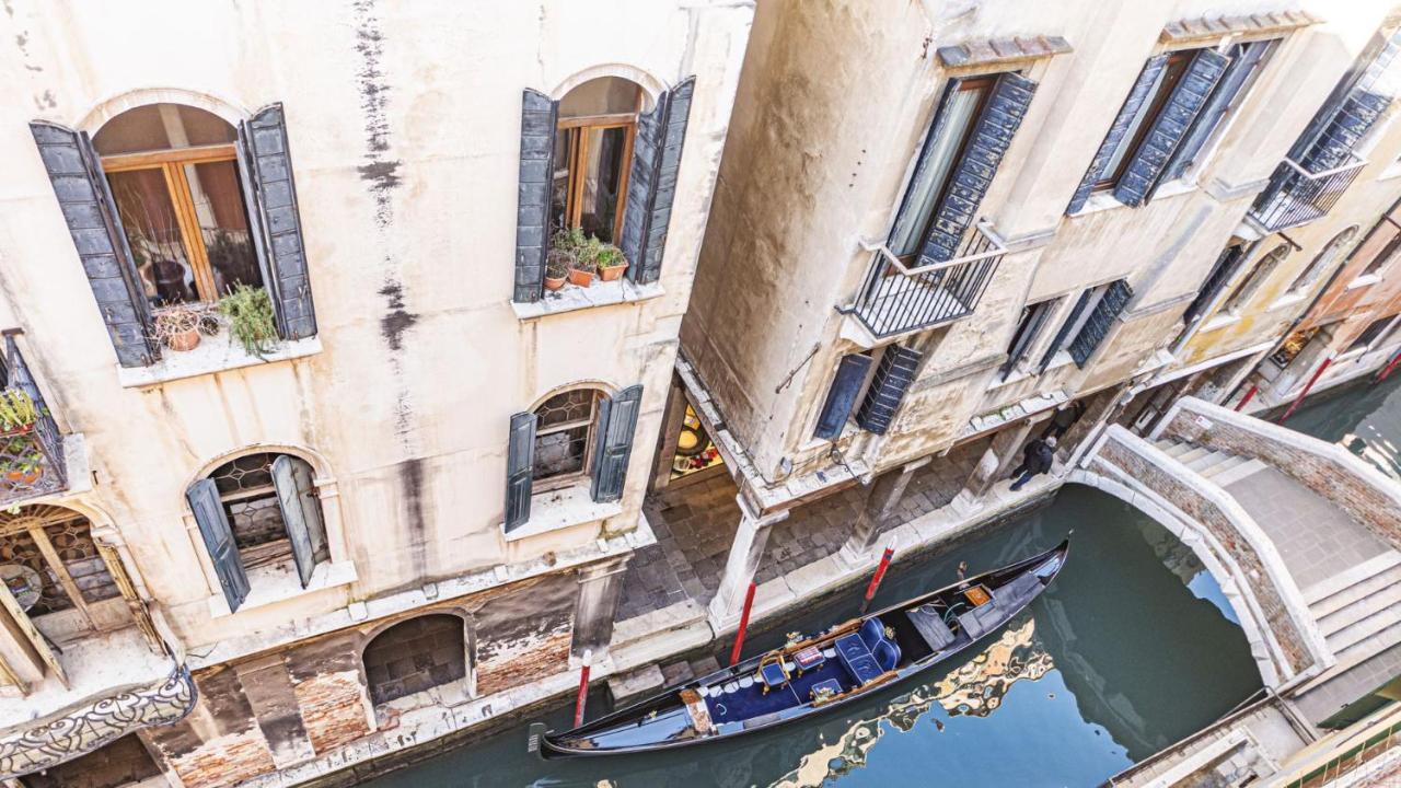 Ca' Emma San Marco - Canal View البندقية المظهر الخارجي الصورة